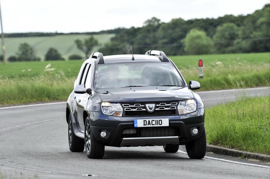  Dacia Duster Prestige 2016 года  (UK) (фото 7 из 17)